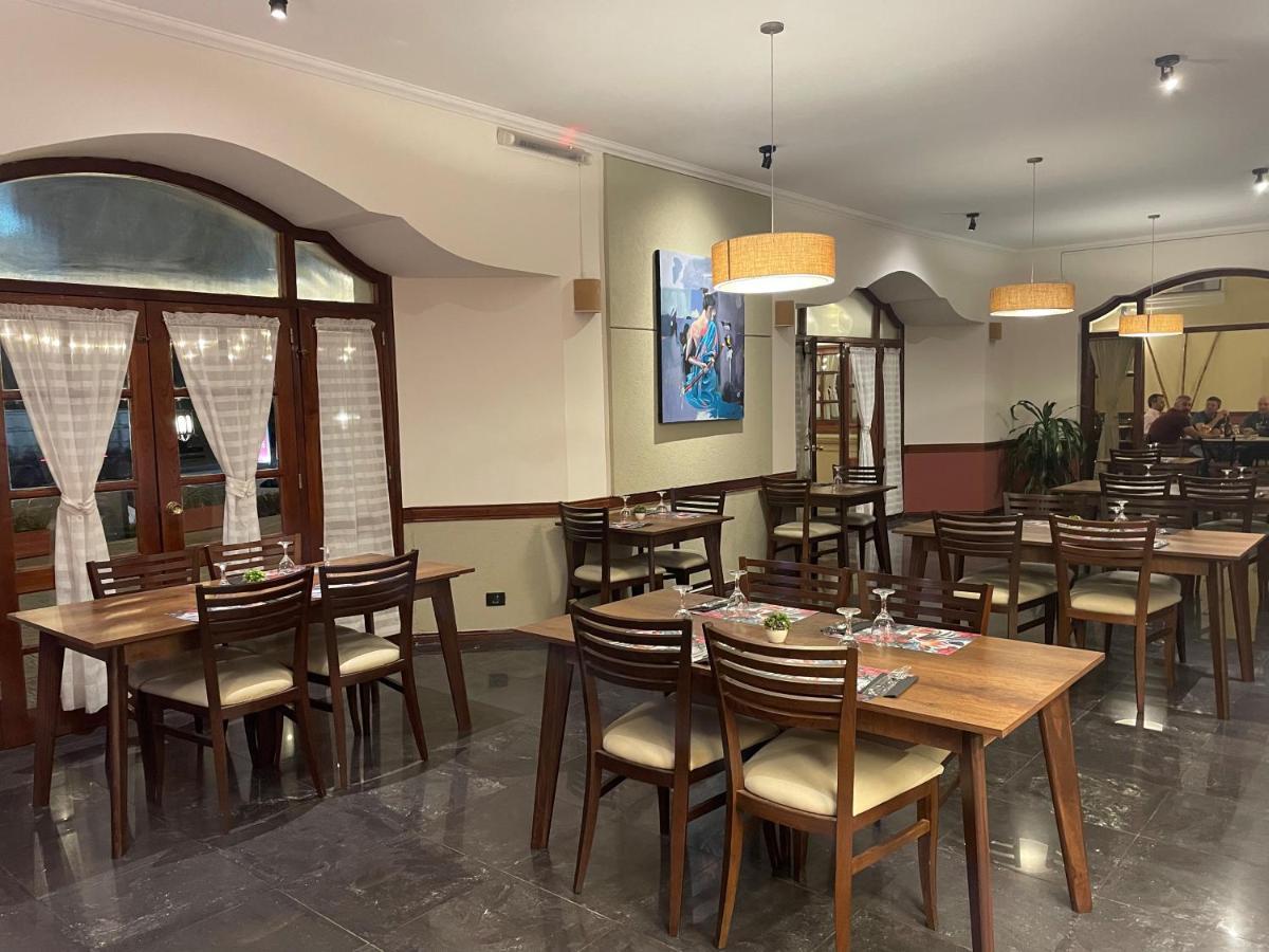 Río Cuarto Hotel Santa Catalina מראה חיצוני תמונה