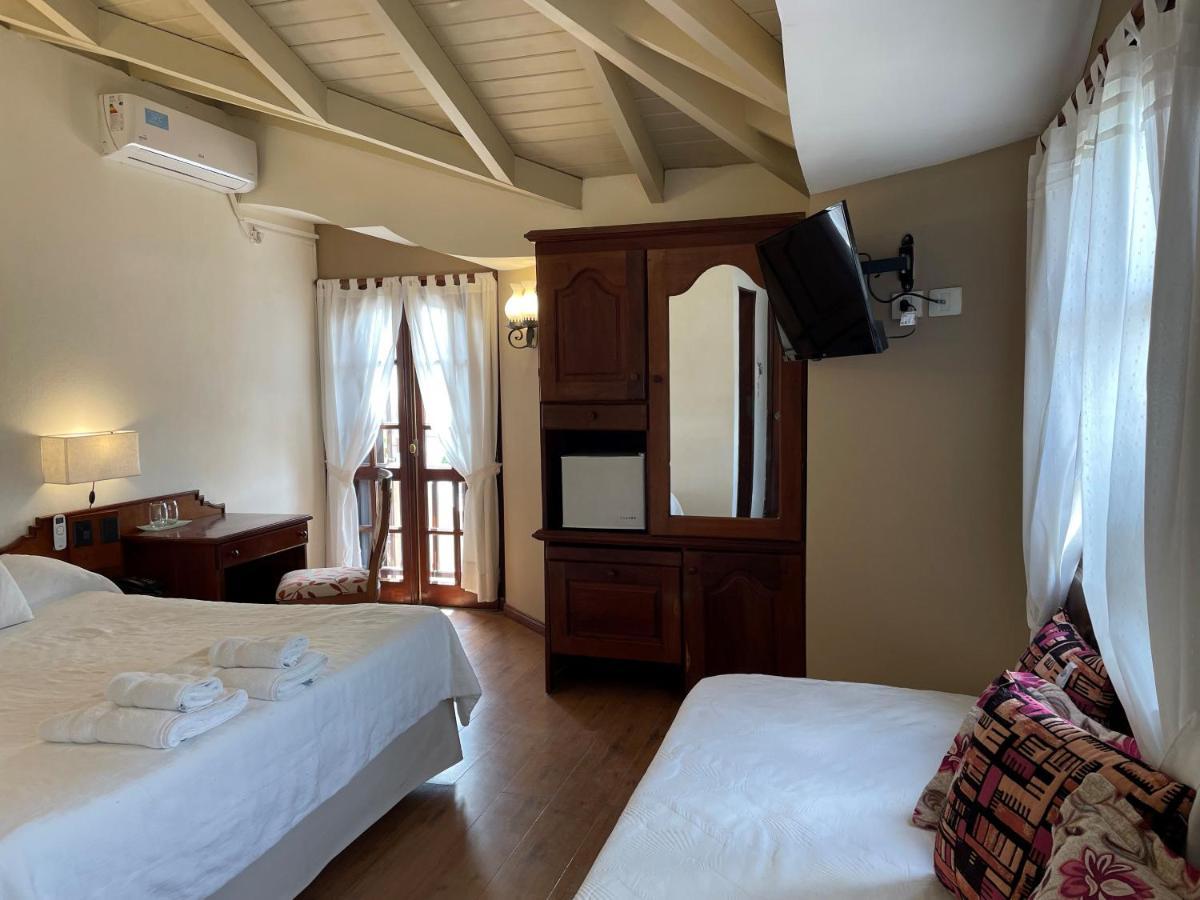 Río Cuarto Hotel Santa Catalina מראה חיצוני תמונה