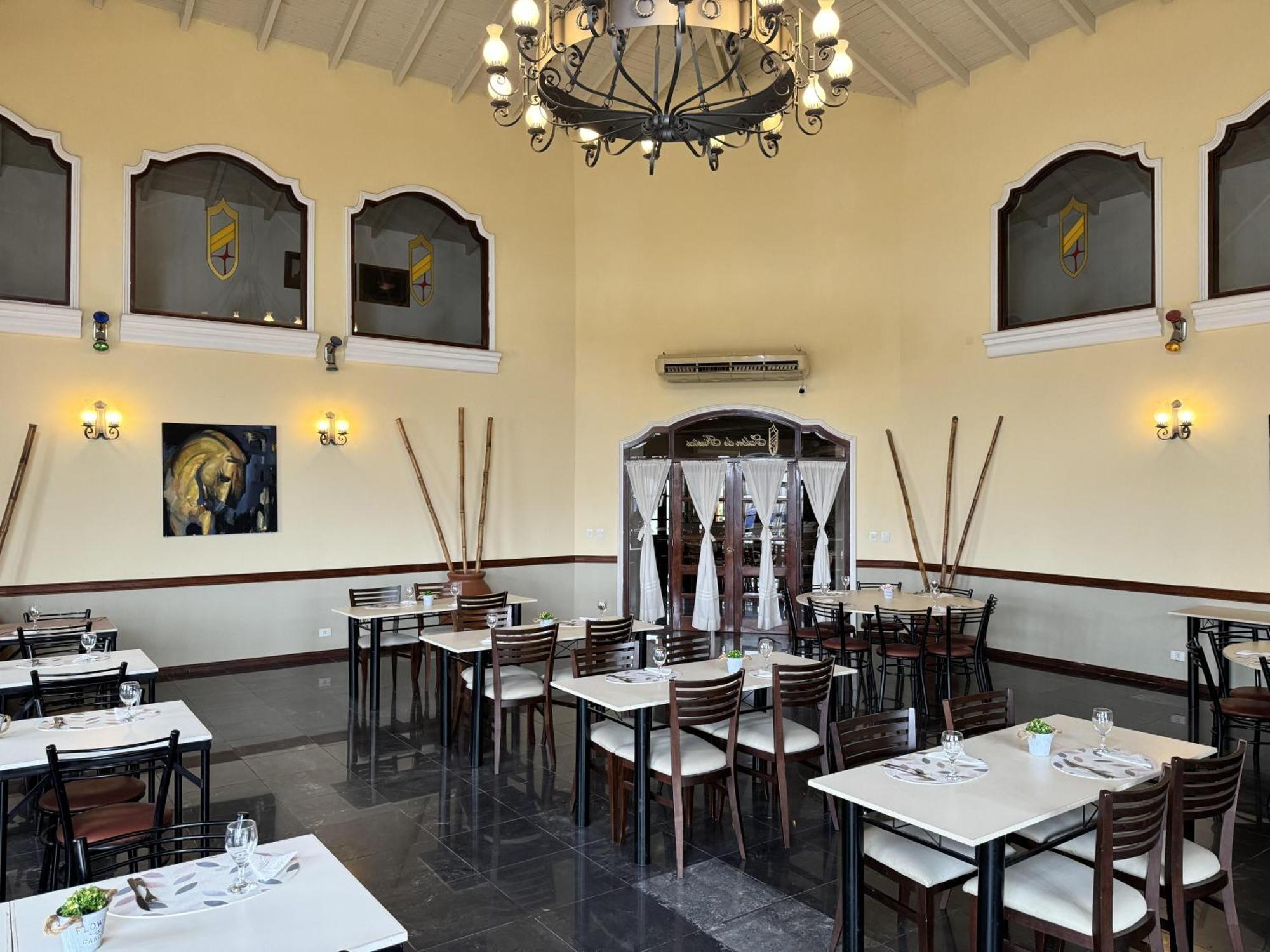 Río Cuarto Hotel Santa Catalina מראה חיצוני תמונה